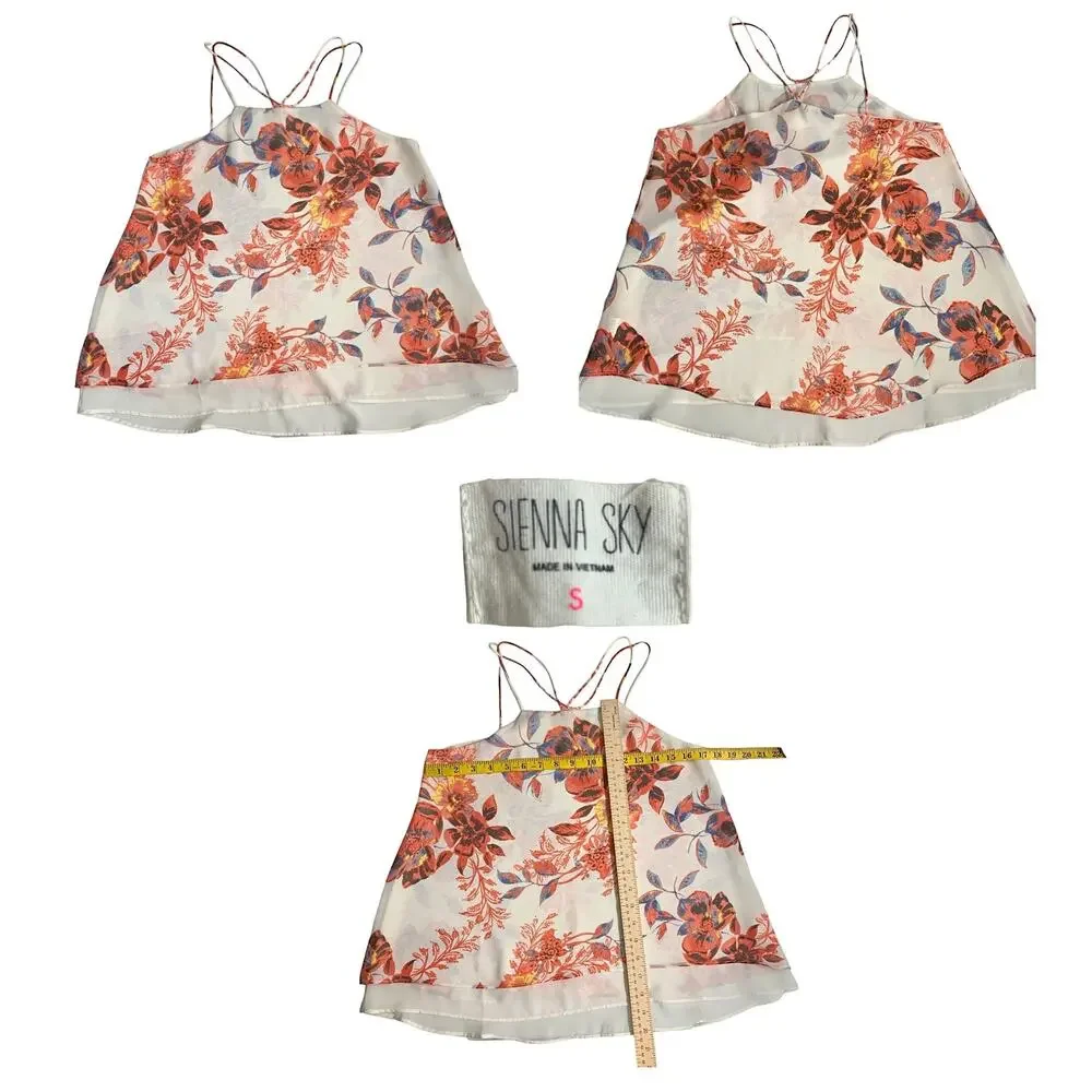 Bundle of 4‎ tops -Women’s Size Small Work Wear Casual Tops Skull Floral Print - Picture 12 of 14